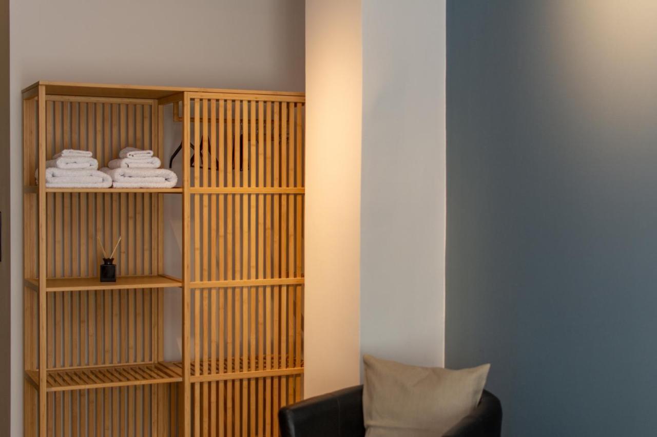 Studio 48, Cozy Apartment In Kalamata City Center 외부 사진